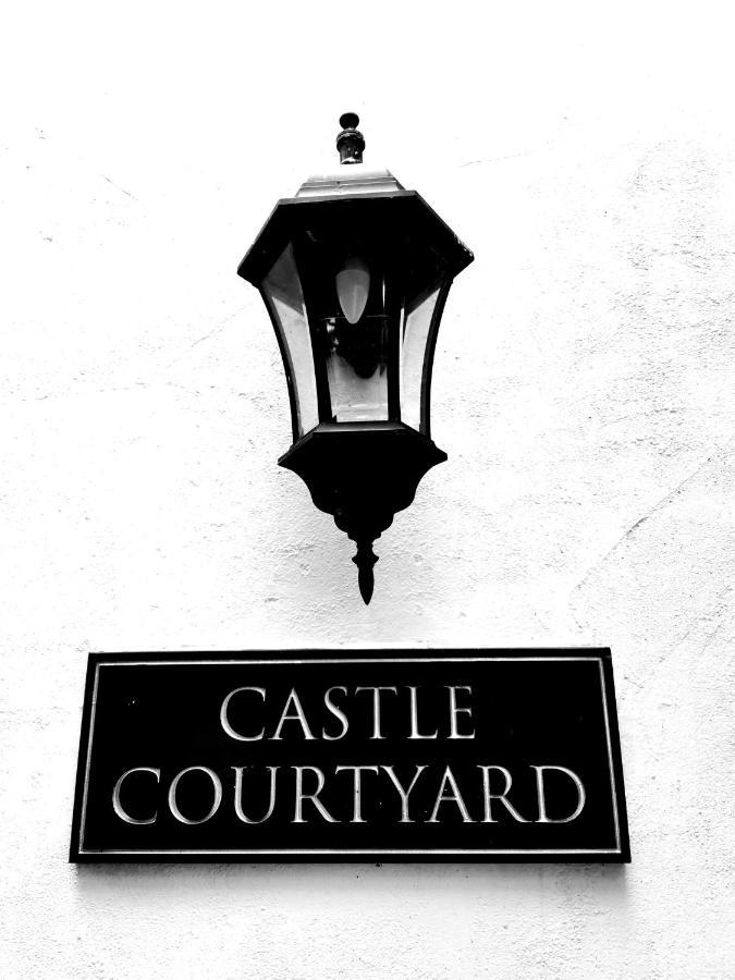 Castle Annexe From 3 Nights Apartment Торки Екстериор снимка